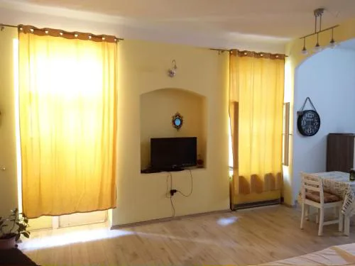 Retro Opatija Center Apartments