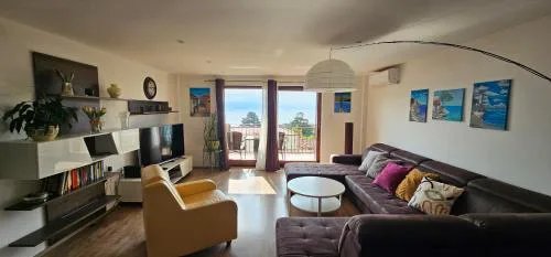 Sunrise Apartments