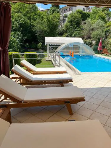 Villa Ella