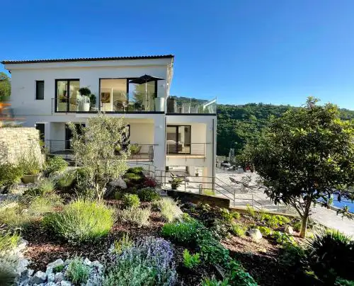 Villa White Pearl Opatija Luxury Stay with Pool and Sea View