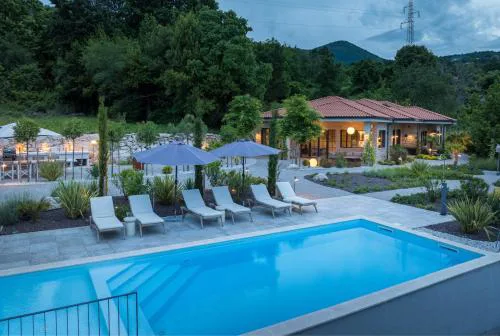 Villa St Hedonist by Villsy