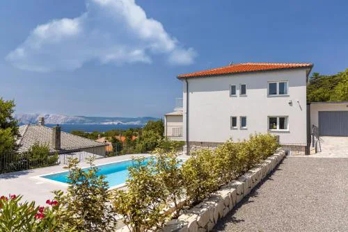 Villa Opera