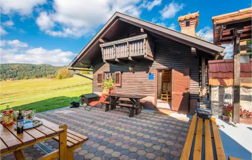 Cozy Home In Prezid With Wifi