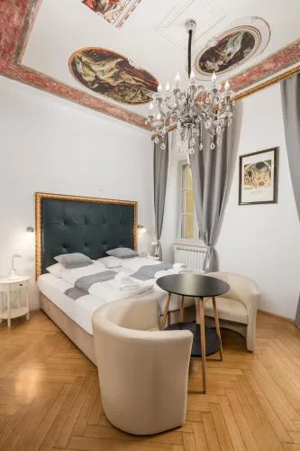 Apartments ART TEATRO