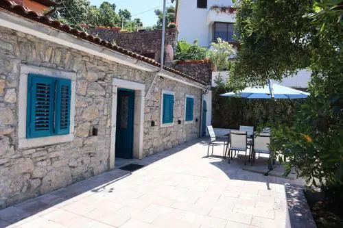 Guesthouse Totićevi