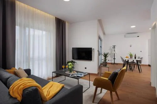 TERRA 5 DELUXE Apartment on the ground floor with private parking