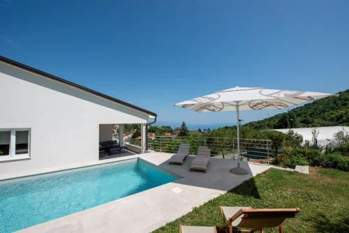 Villa Luni