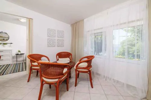 Apartment in Selce 51788