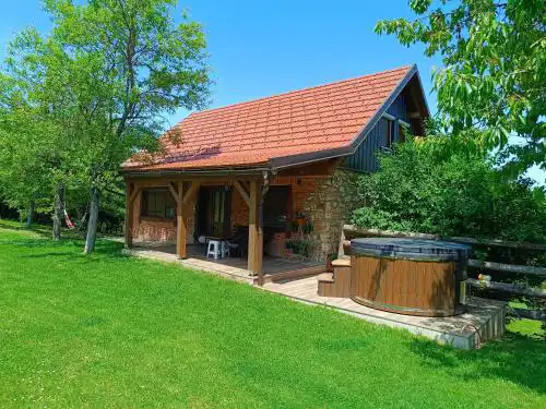 Holiday Home "Sleme" with jacuzzi, big garden and arbor with fireplace