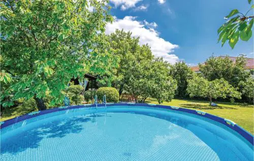 Pet Friendly Home In Smrika With Wifi