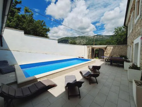 Villa Stone castle