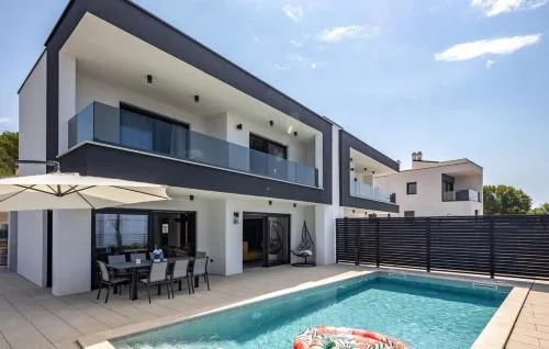 Villa Aris by Villas Guide
