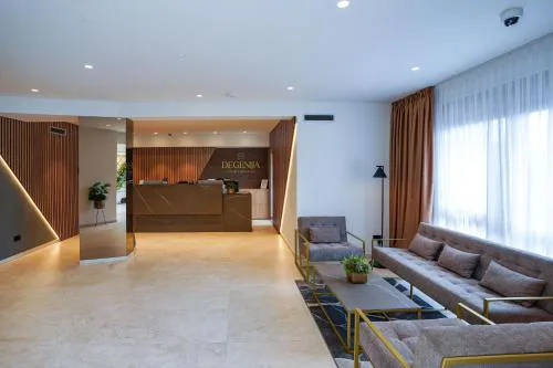 Hotel Degenija