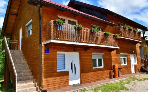 Apartments Laura