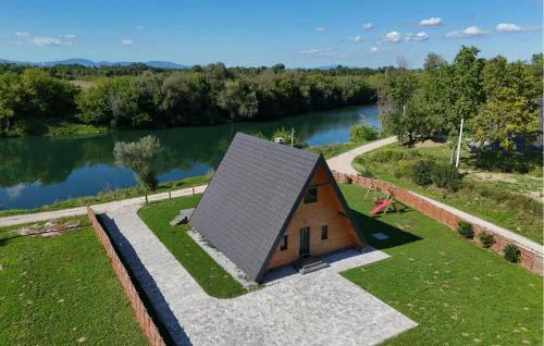 2 Bedroom Cozy Home In Brodani