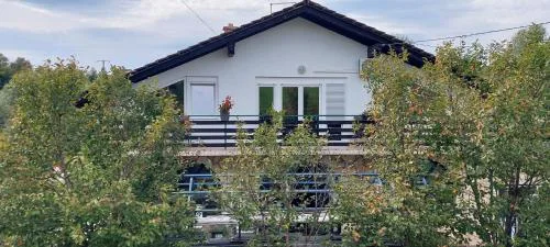 Apartments with parking spaces Duga Resa, Karlovac - 22147