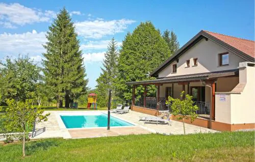 Gorgeous Home In Ogulin With Sauna
