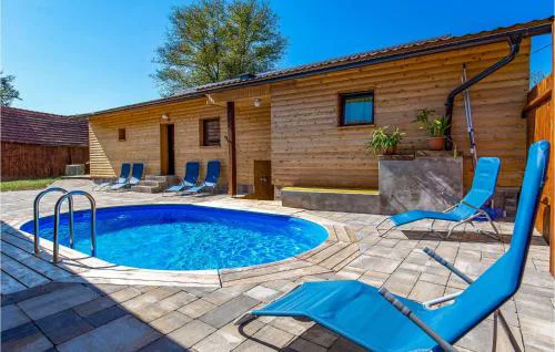 Beautiful Home In Tounj With Wifi