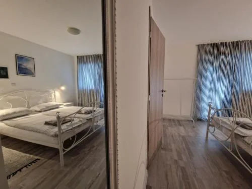 Apartman Lena 2