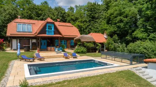 Oldwine House Loznjak by Villas Guide