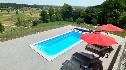 Villa Pine Log by Villas Guide