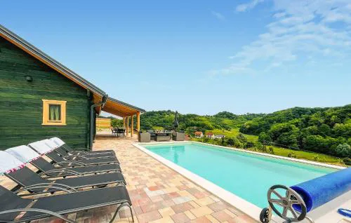 Beautiful Home In Klokovec With Sauna