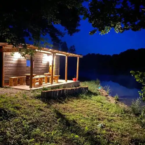 LAKE FISHING Resort