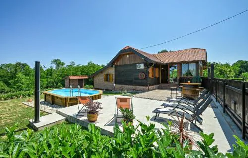 Nice Home In Vrbovec With Kitchen