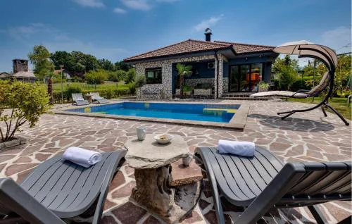 Awesome Home In Igrisce With Wifi
