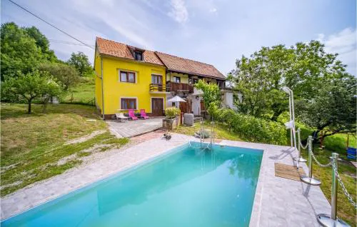 Awesome Home In Prodin Dol