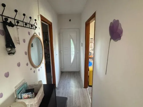 Plesivica Hillside HolidayHome Hot-Tub - 1 Bedroom