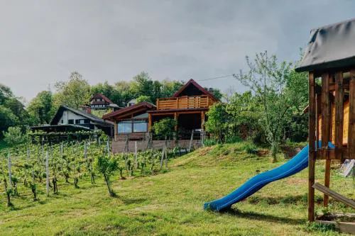 Apartment Pri Braceku - Odmor u prirodi - Nature Retreat & Relaxation