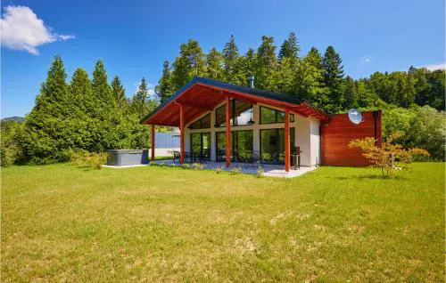 Wellness House By The Lake