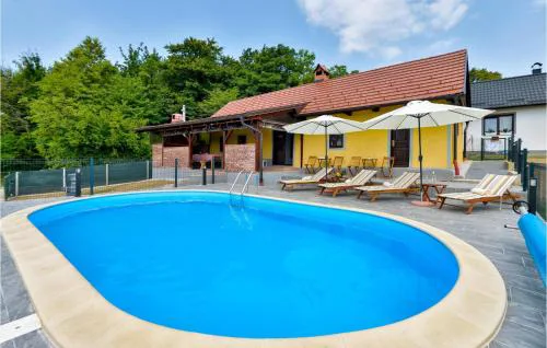 Beautiful Home In Cestica