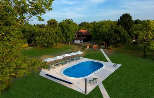 Amazing Home In Gusce With Sauna