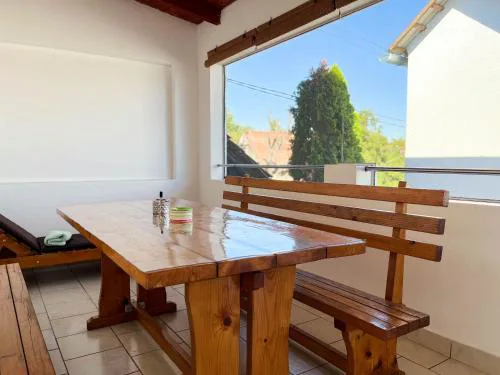 Apartmani MOSLAVINA i parking