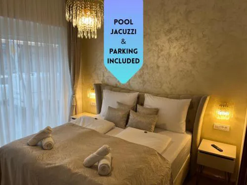 La Luna Deluxe Room with Pool & Jacuzzi, Bikes and Secured Parking