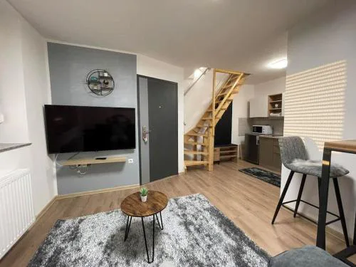 Apartman 4YOU Central station - GARAGE - Self check in