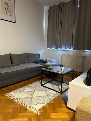 Apartment Adrian