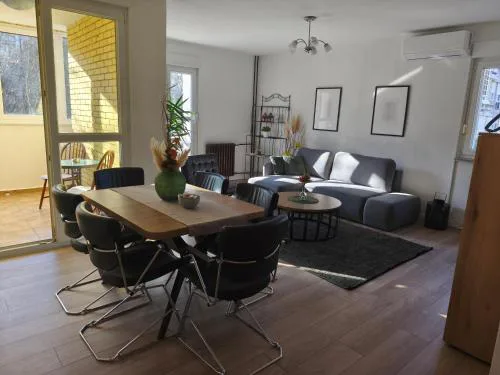 GREEN APARTMENT OSIJEK, self check in
