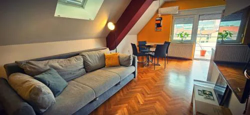 Lega-Cabana Home Osijek