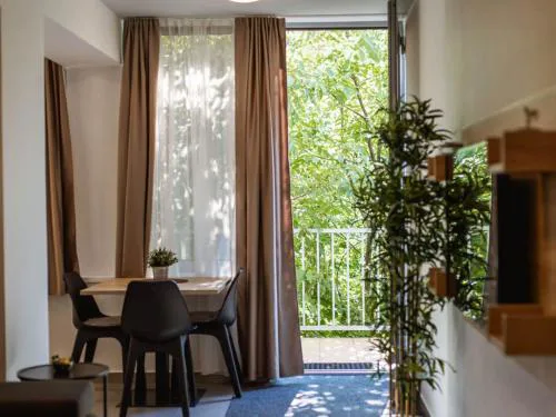 Stylish Apartments with Osijek Near Top Attractions - Standard Studio Apartment - Maks 3