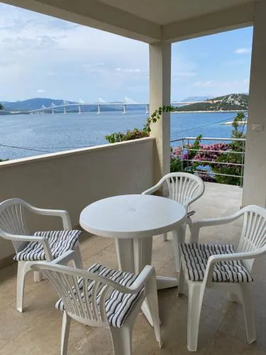 Apartment Malea