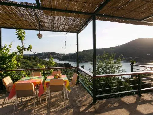 Bodul Vacation Apartment - Two Bedroom Apartment with Terrace and Sea View