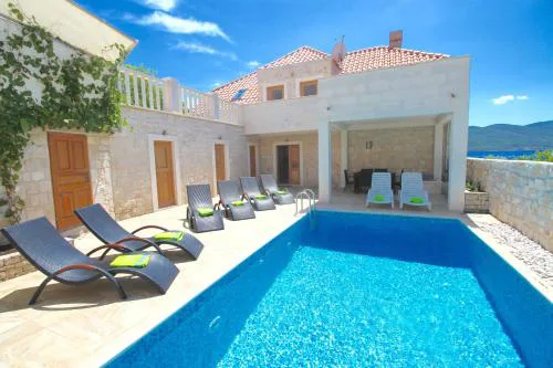 Footprints Villa Croatia