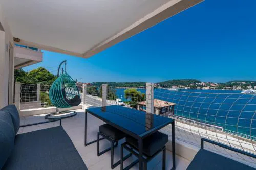 New Five Star Superior Apartment