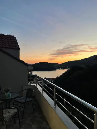 Peaceful apartment near the beach - Sole