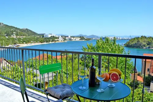 Apartmani Portina