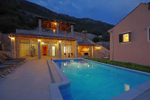 Luxury Panorama Villa Dia