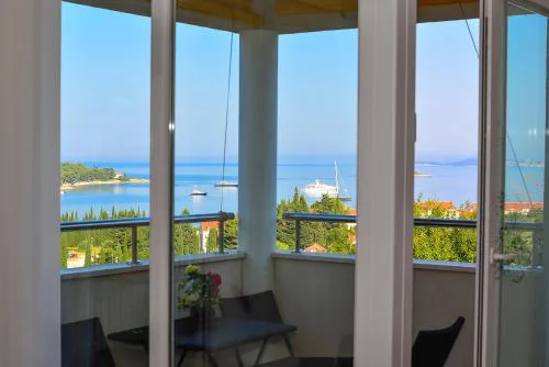 A&M Cavtat family apartment - 3 bedrooms and free parking